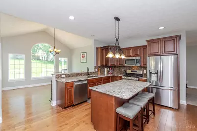 2186 Tourney Trail, Beavercreek, OH 45434 - Photo 3