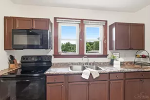 1897 Springdale Rd, Springfield Township, OH 45231 - Photo 19