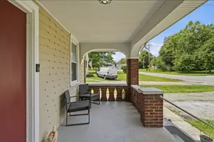 1897 Springdale Rd, Springfield Township, OH 45231 - Photo 5
