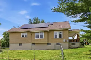 1897 Springdale Rd, Springfield Township, OH 45231 - Photo 3