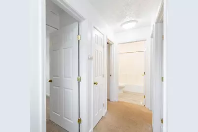 4538 Lucerne Avenue, Cincinnati, OH 45227 - Photo 17