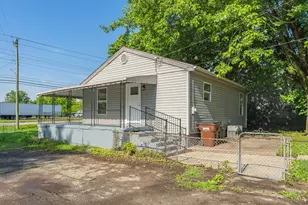 2213 Oxford State Rd, Middletown, OH 45044 - Photo 1