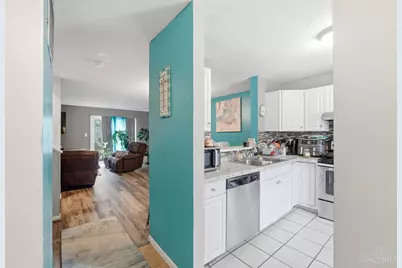 3433 Reading Road, Cincinnati, OH 45229 - Photo 7