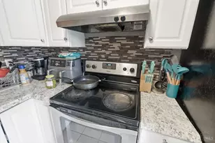 3433 Reading Rd, Cincinnati, OH 45229 - Photo 19