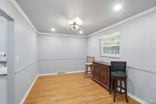 2040 Parkhurst Ct, Cincinnati, OH 45224 - Photo 11