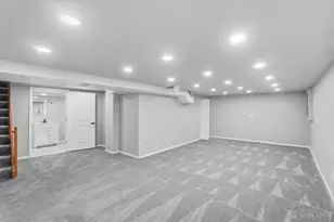 2040 Parkhurst Ct, Cincinnati, OH 45224 - Photo 33