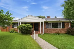 2040 Parkhurst Ct, Cincinnati, OH 45224 - Photo 3