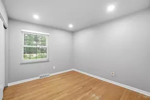 2040 Parkhurst Ct, Cincinnati, OH 45224 - Photo 23