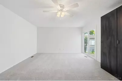 8127 Timbertree Way, West Chester, OH 45069 - Photo 11