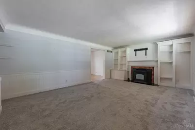 567 Lang Road, Union Township, OH 45244 - Photo 3