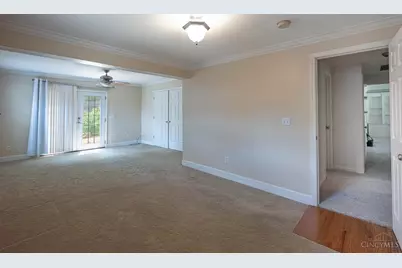 567 Lang Road, Union Township, OH 45244 - Photo 25