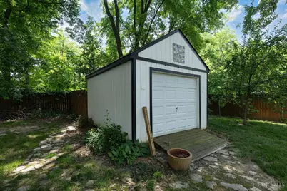 567 Lang Road, Union Township, OH 45244 - Photo 33