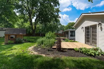 567 Lang Road, Union Township, OH 45244 - Photo 31