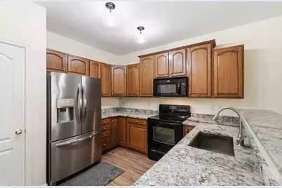 7462 Bridge Point Drive, Green Township, OH 45248 - Photo 11