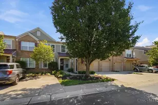 7462 Bridge Point Dr, Green Township, OH 45248 - Photo 3