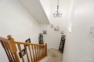 7462 Bridge Point Dr, Green Township, OH 45248 - Photo 5