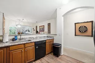 7462 Bridge Point Dr, Green Township, OH 45248 - Photo 9