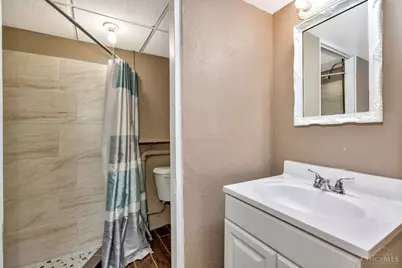 6924 Rob Vern Drive, Cincinnati, OH 45239 - Photo 17