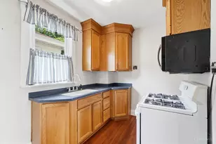 3926 Oak Park Pl, Cincinnati, OH 45209 - Photo 9