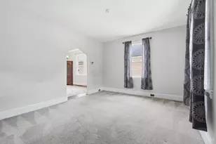 3926 Oak Park Pl, Cincinnati, OH 45209 - Photo 5