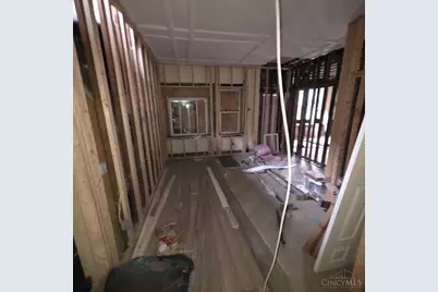 840 Lexington Avenue, Cincinnati, OH 45229 - Photo 3