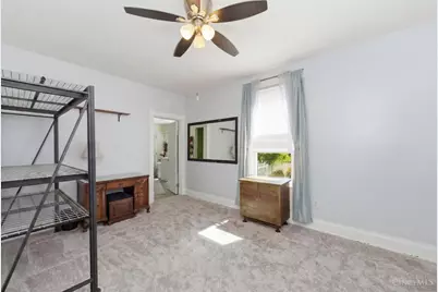 320 E Plane Street, Bethel, OH 45106 - Photo 33
