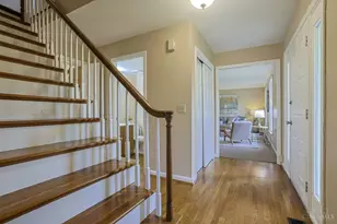 3020 Cooperhill Dr, Evendale, OH 45241 - Photo 5