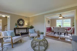 3020 Cooperhill Dr, Evendale, OH 45241 - Photo 9