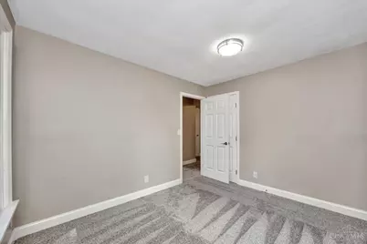 2244 W Elkton Road, Hamilton, OH 45013 - Photo 33