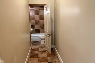 1929 Dana Ave, Cincinnati, OH 45207 - Photo 11