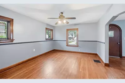 5555 Leumas Road, Green Township, OH 45239 - Photo 15