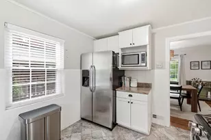 5915 Pandora Ave, Cincinnati, OH 45213 - Photo 17