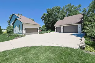 2928 Struble Rd, Colerain Township, OH 45251 - Photo 5
