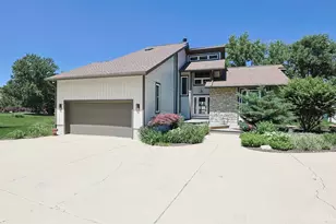 2928 Struble Rd, Colerain Township, OH 45251 - Photo 3