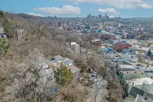 2121 Renner Pl, Cincinnati, OH 45214 - Photo 3