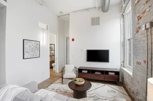 813 Broadway St, Cincinnati, OH 45202 - Photo 17