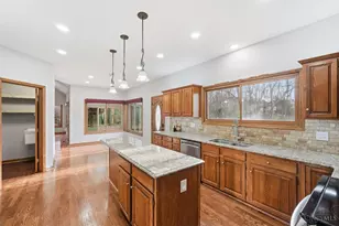 8784 Eagle Ridge Dr, West Chester, OH 45069 - Photo 13