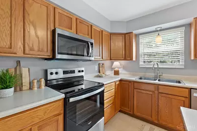 5902 Pepperridge Court, Hamilton Township, OH 45039 - Photo 13
