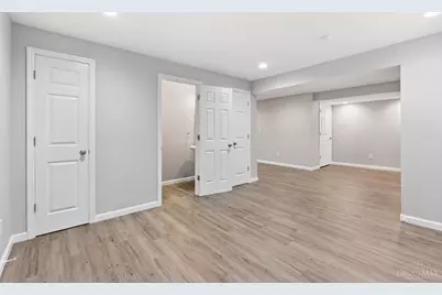 5902 Pepperridge Court, Hamilton Township, OH 45039 - Photo 29