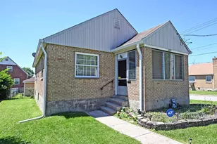 4027 Smith Rd, Cheviot, OH 45211 - Photo 1