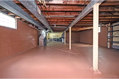 4027 Smith Road, Cincinnati, OH 45211 - Photo 35