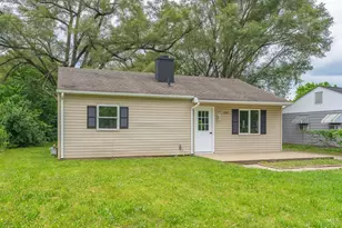 2903 Roslyn, Middletown, OH 45044 - Photo 1
