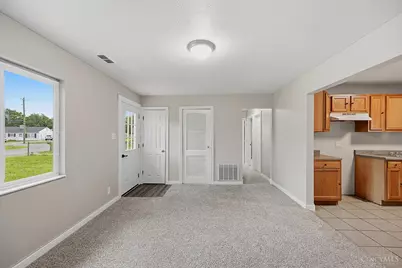 2903 Roslyn, Middletown, OH 45044 - Photo 5