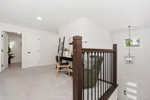 4718 Ward St, Cincinnati, OH 45227 - Photo 29