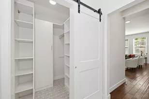 4718 Ward St, Cincinnati, OH 45227 - Photo 25