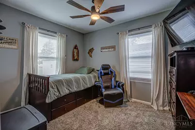 670 Vinnedge Avenue, Fairfield, OH 45014 - Photo 17