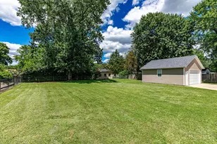 670 Vinnedge Ave, Fairfield, OH 45014 - Photo 7