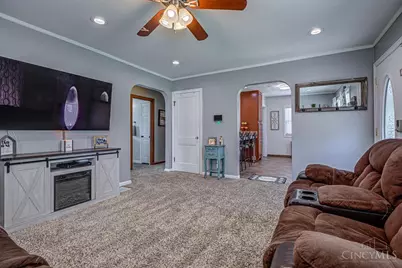 670 Vinnedge Avenue, Fairfield, OH 45014 - Photo 13