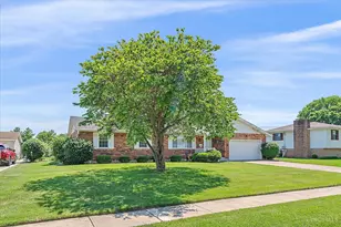 371 Fenwick Dr, Fairfield, OH 45014 - Photo 3