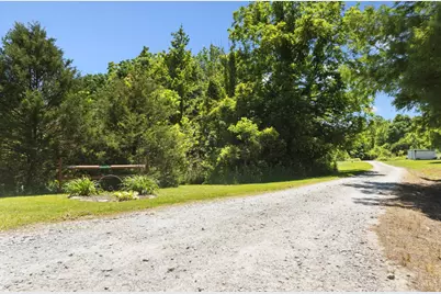 370 Wooded Run Road, Franklin Township, OH 45120 - Photo 3